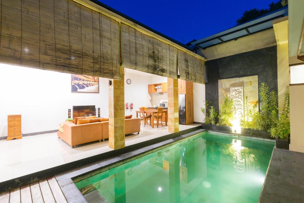 Ardha Chandra Villa Official Site Villas In Canggu - 