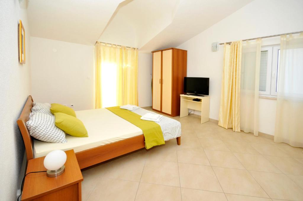 Villa Luna Official Site Apartments In Trogir