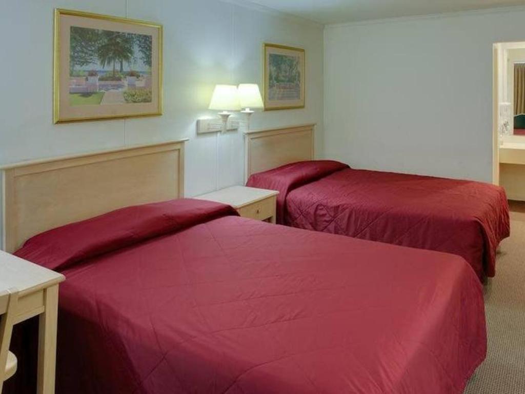 Double Room With Two Double Beds Vienna Wolf Trap Hotel
