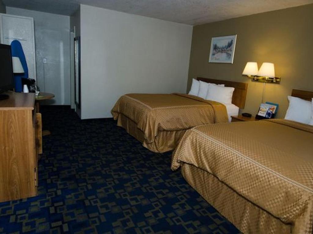 Rodeway Inn Casino Center Official Site Hotels In South