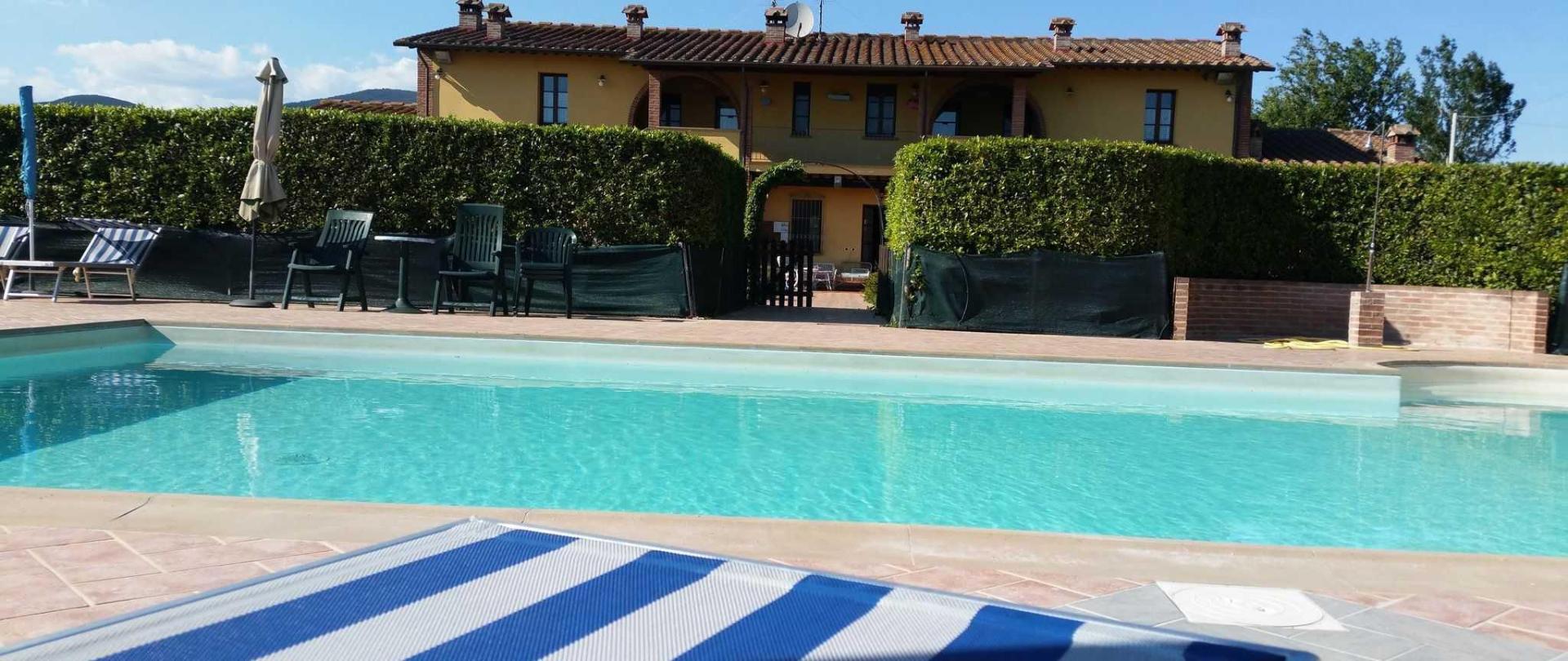 Agriturismo In Provincia Di Pisa Con Piscina Mini Golf E