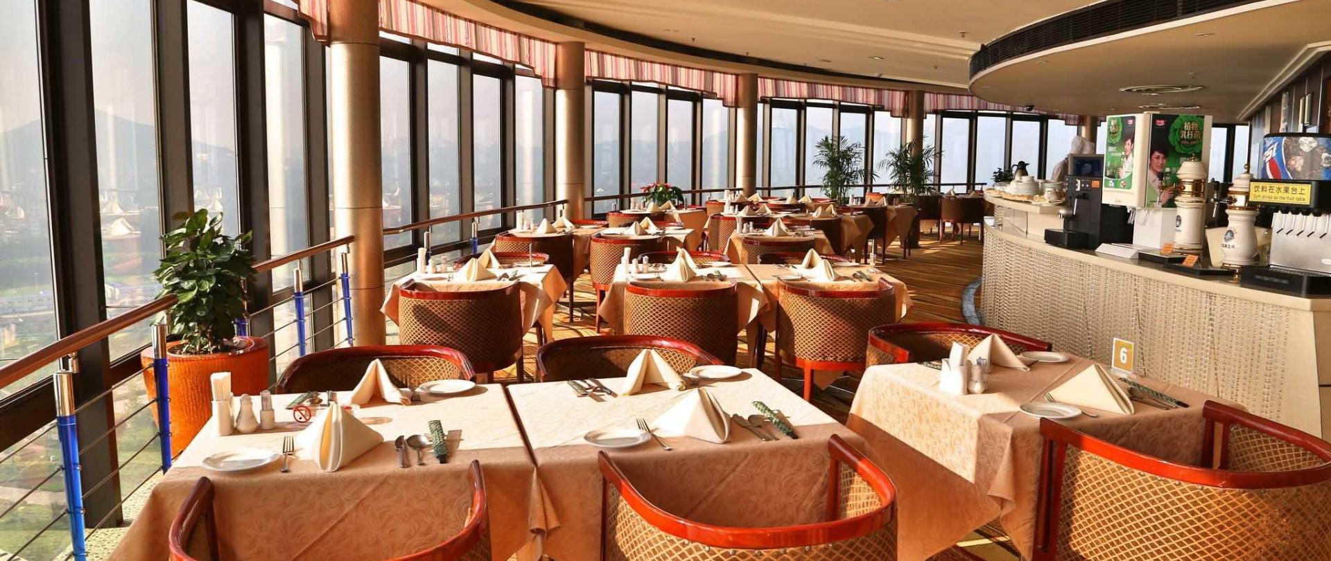 青岛汇泉王朝大饭店