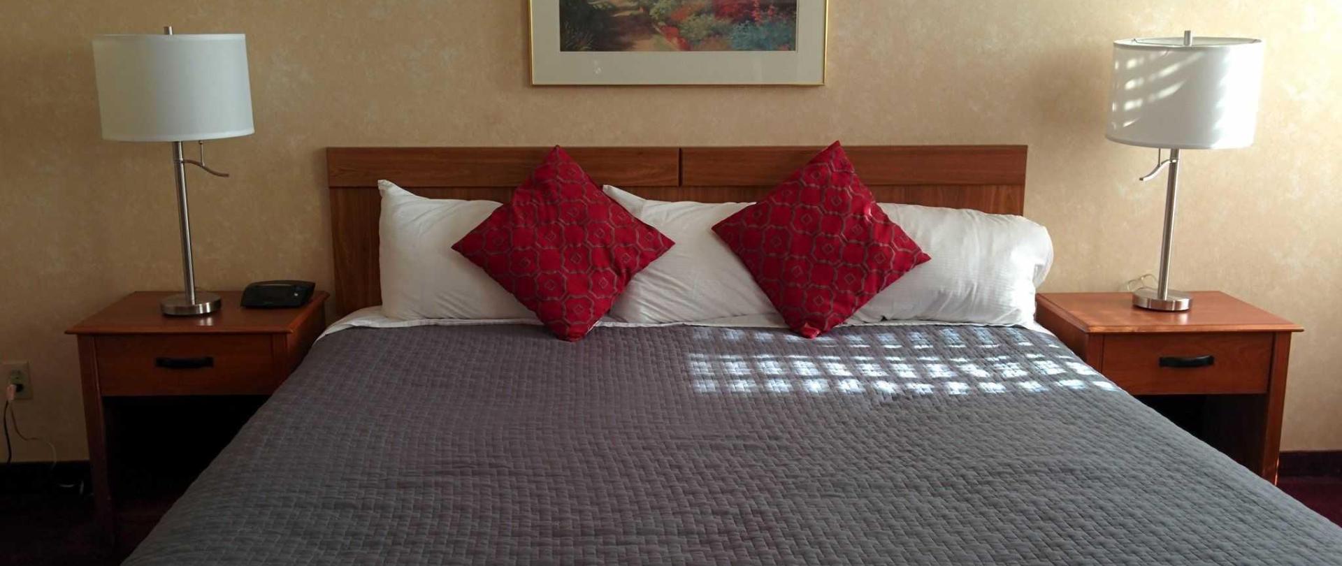 Canadian Cab Guelph >> Royal Inn And Suites At Guelph Guelph Canada Canadian Cab Guelph >> Royal Inn And Suites At Guelph Guelph Canada