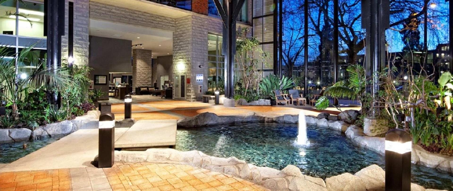 The Parkside Hotel Spa Atrium No People Large Jpg 1920x807 0 259 10000