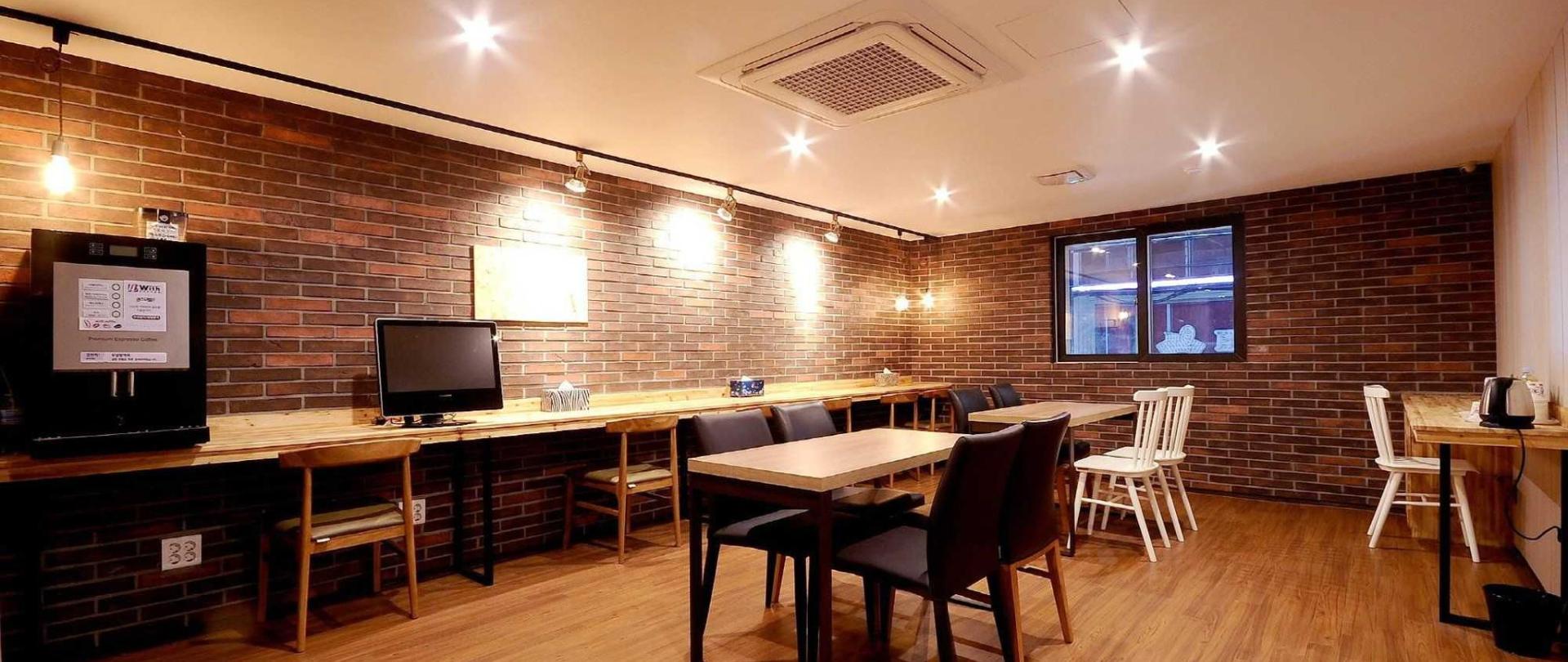 Queens Hotel Busan South Korea - 