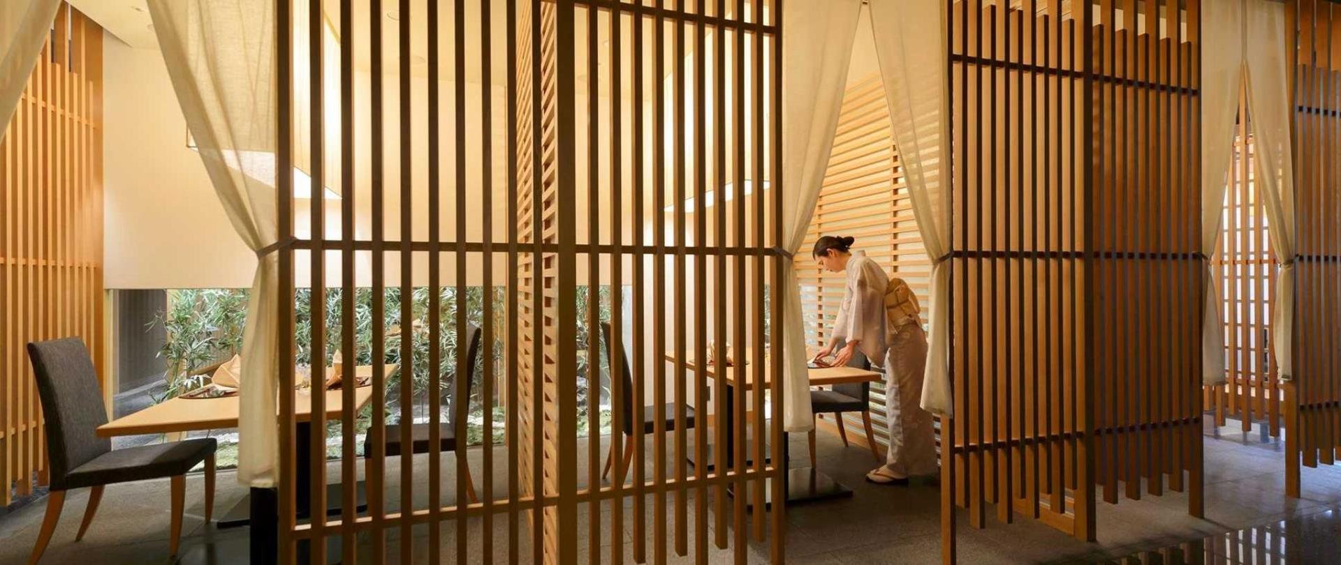 0481.jpg.1920x807_default (1).jpg