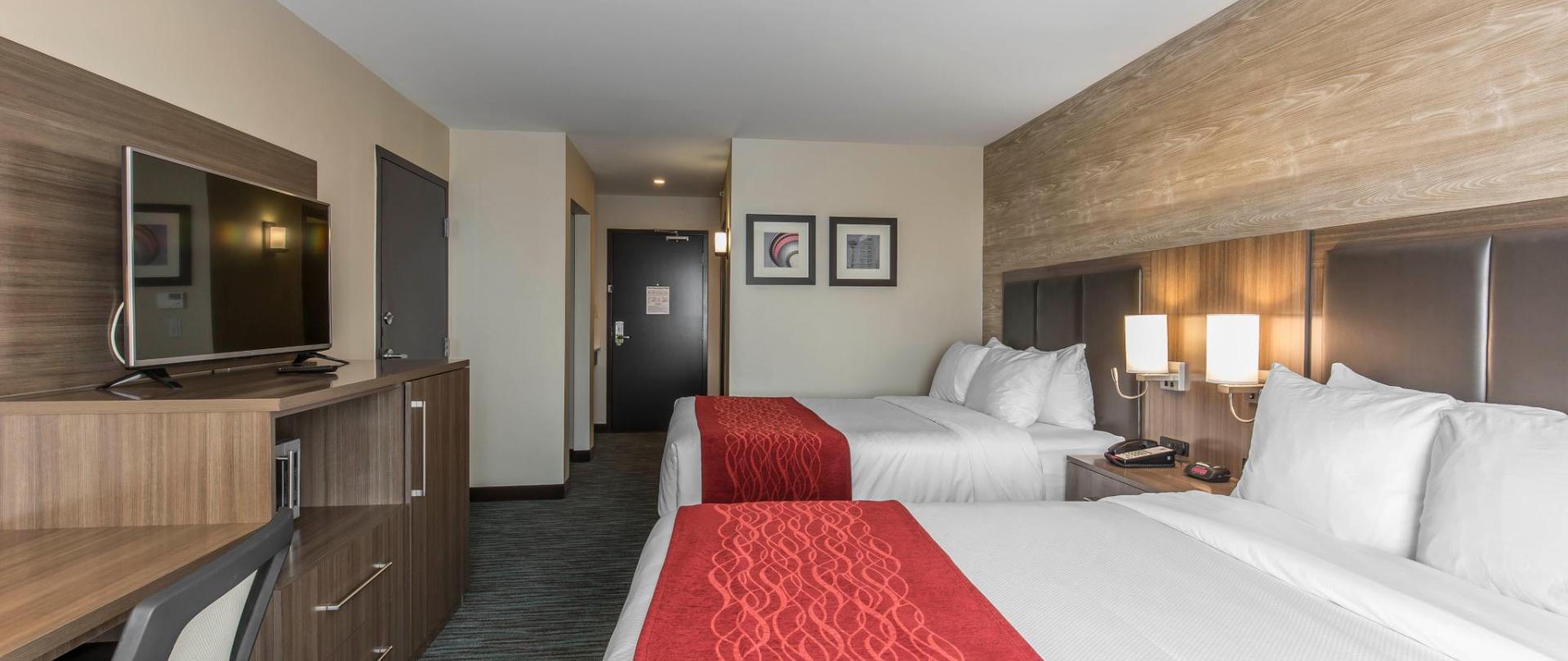 Comfort Inn Suites Airport North Official Site Hotels In Calgary
