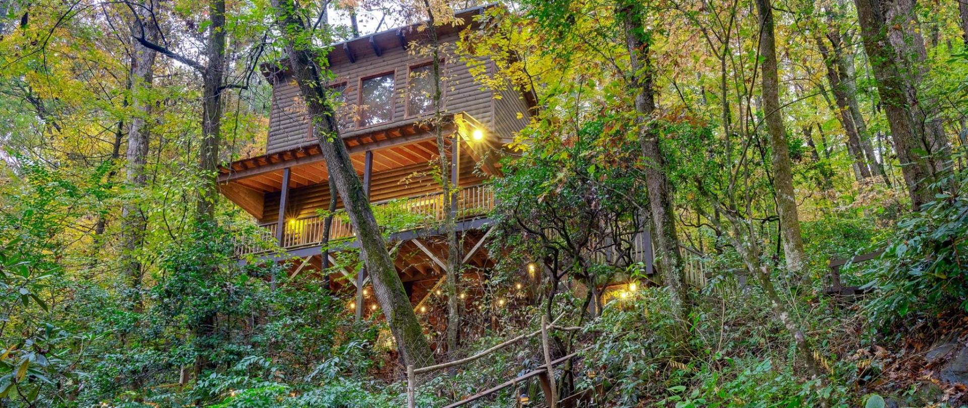 Cabins In Helen Ga Pet Friendly Bear Creek Lodge And Cabins