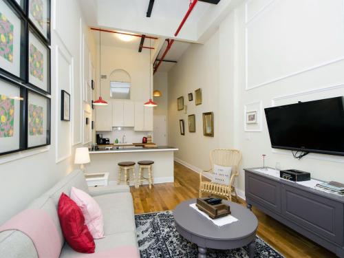 Box House Hotel Group