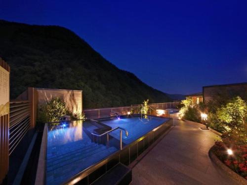Sky Garden Open-air Hot Spring