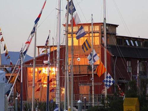 Northwest Maritime Center