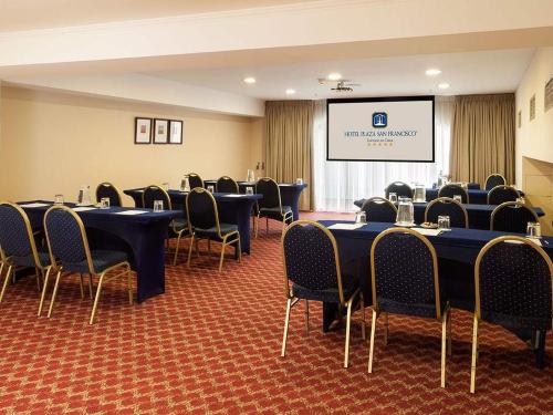 Reuniones & Convenciones