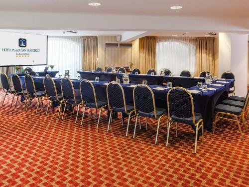 Reuniones & Convenciones