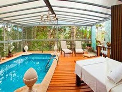 pousada-de-luxo-em-campos-do-jordao-villa-casato-hidro-sauna1p-2.jpg