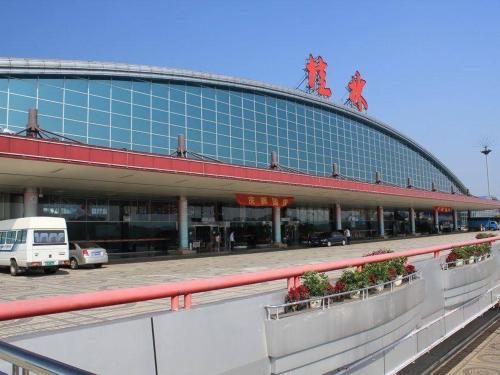 guilin-airport.jpg