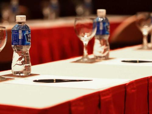 Business Meeting Business Meeting