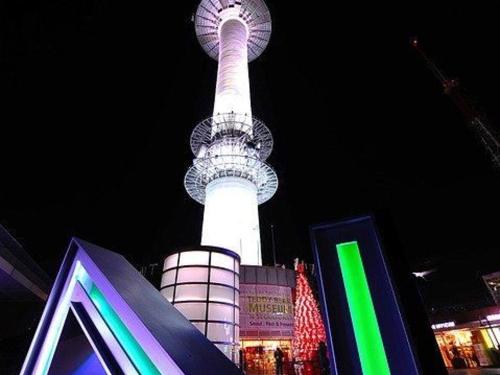 nseoultower-5-_-a-i-freepic-a-e.jpg