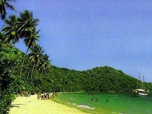 ilha-dos-frades-1.jpg