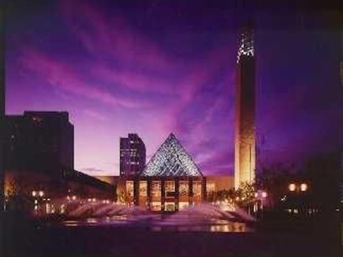 Comfort Inn Suites Downtown Edmonton Official Site Hotels In