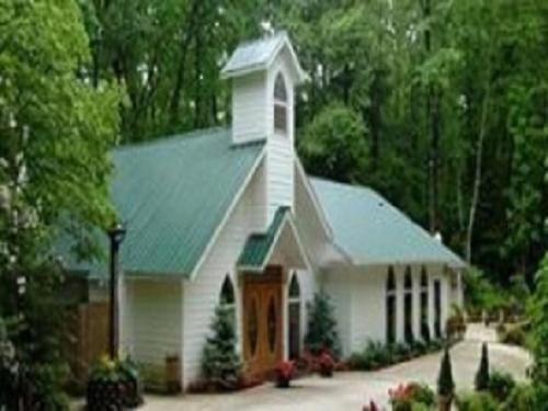 Elopement Packages Chapel At The Park Gatlinburg Usa