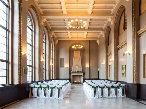 Weddings & Events