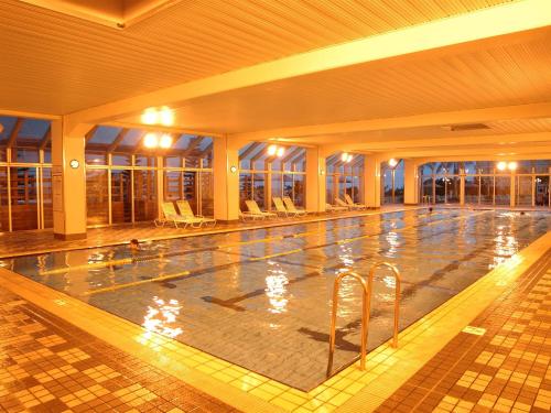 Ocean-view Hot Springs & Indoor Pool