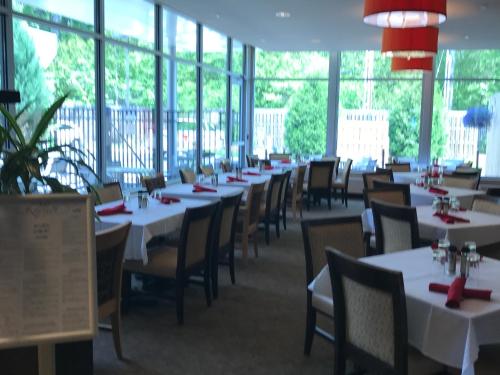 Reflect Bistro