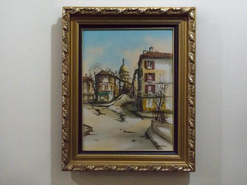 Art, Antiques & Uniques